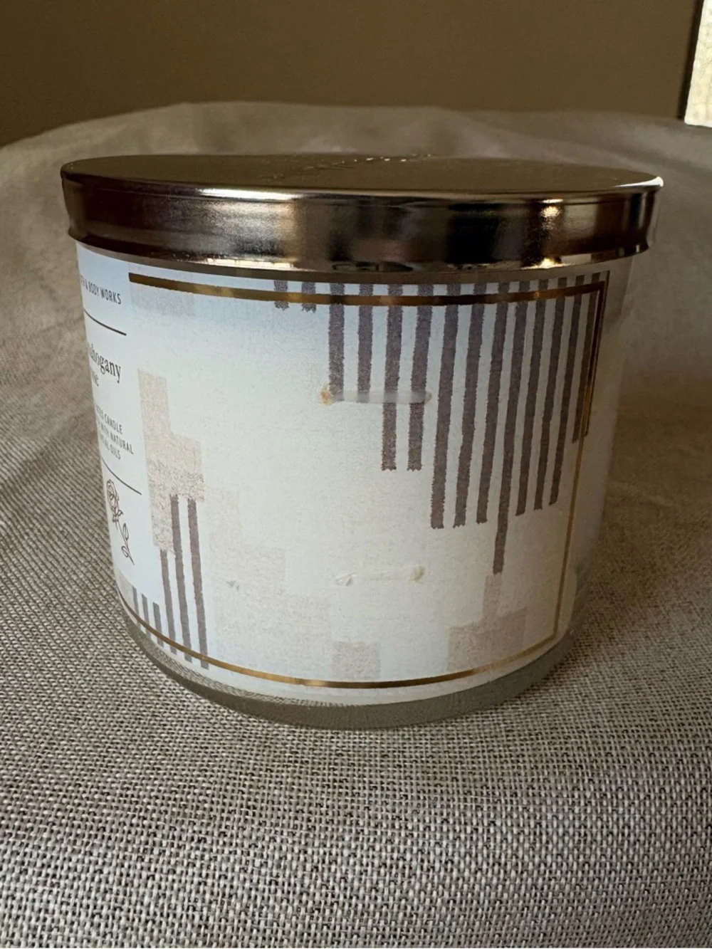 Bath & Body Works Mahogany Rose 3 Wick Candle New in Box - Picture 2 of 8